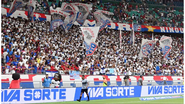 Torcida do Bahia durante partida contra Sport no estadio Fonte Nova pelo campeonato Brasileiro A 2025. Foto: Walmir Cirne/AGIF