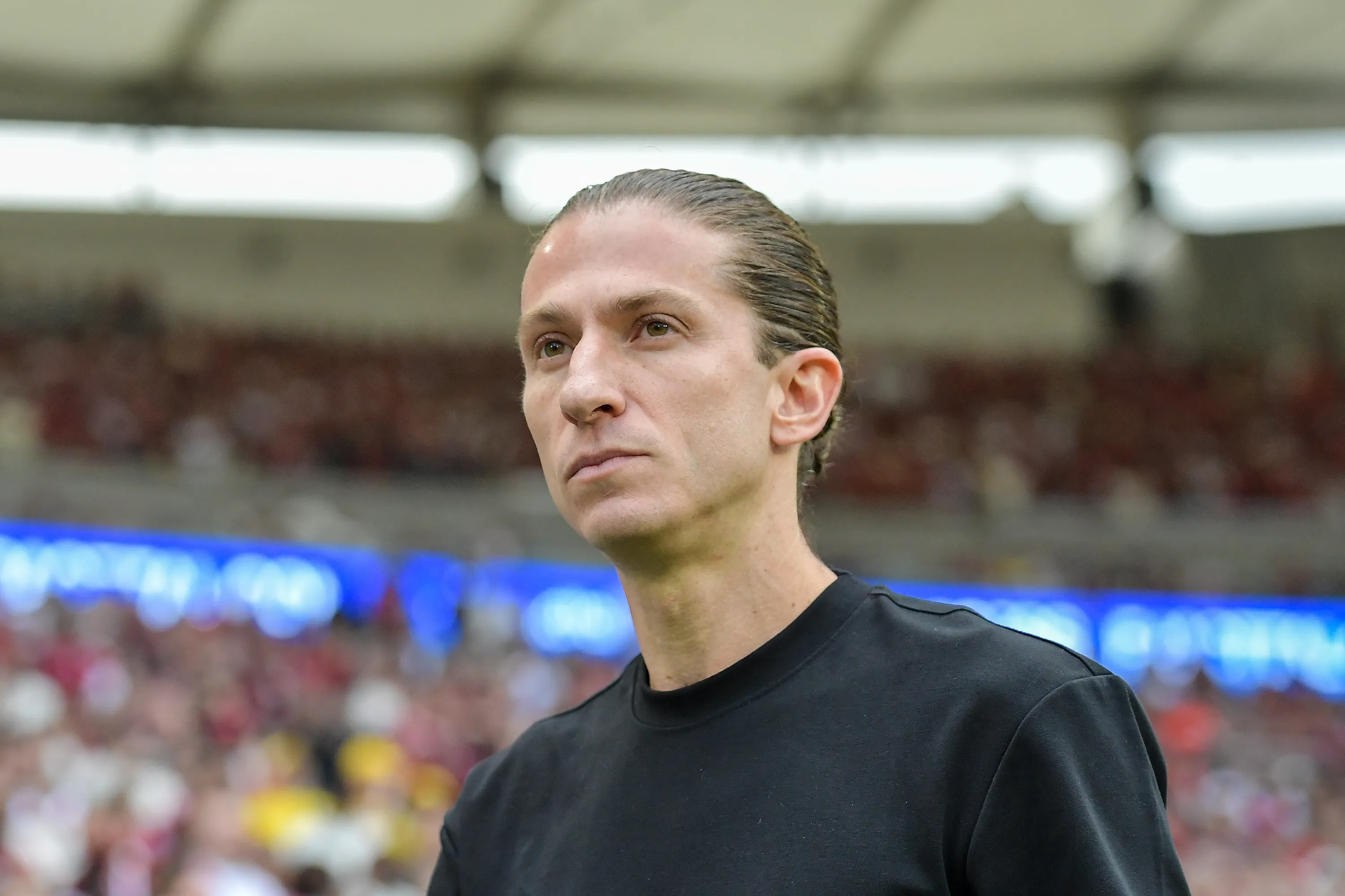 RJ – RIO DE JANEIRO – 31/08/2025 – BRASILEIRO A 2025, FLAMENGO X GREMIO – Filipe Luis tecnico do Flamengo durante partida contra o Gremio no estadio Maracana pelo campeonato Brasileiro A 2025. Foto: Thiago Ribeiro/AGIF