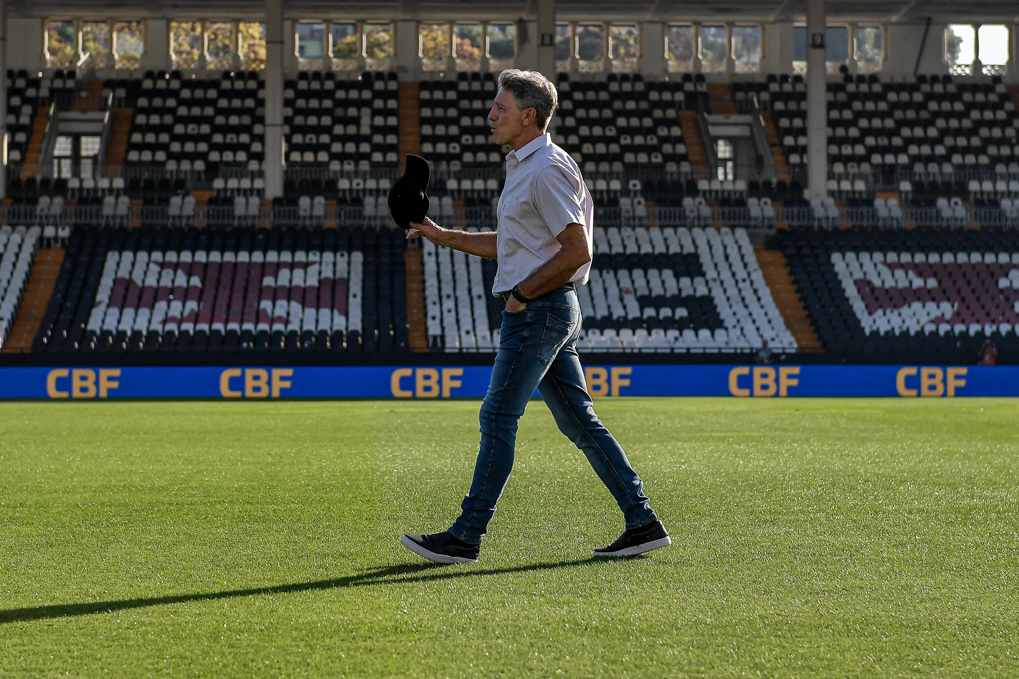 Renato Gaucho tecnico do Gremio durante partida contra o Vasco no estadio Sao Januario pelo campeonato Brasileiro A 2023. Foto: Thiago Ribeiro/AGIF