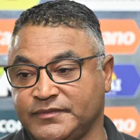 Roger Machado, ex-Internacional, aguarda contato do Vasco