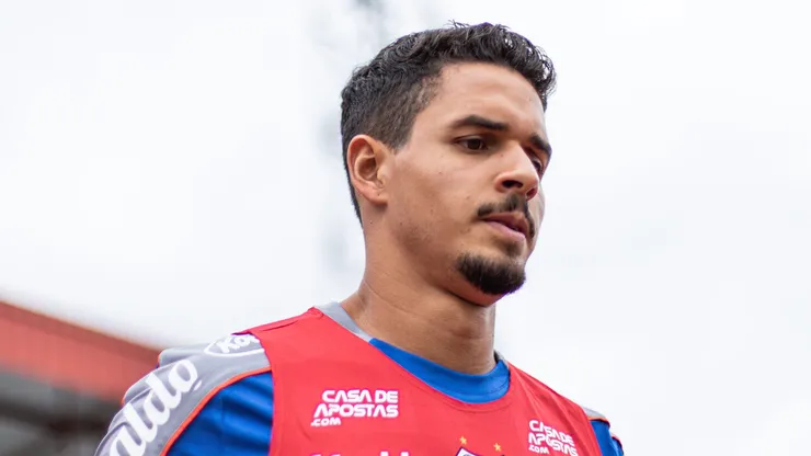 Veríssimo está de volta ao Santos.