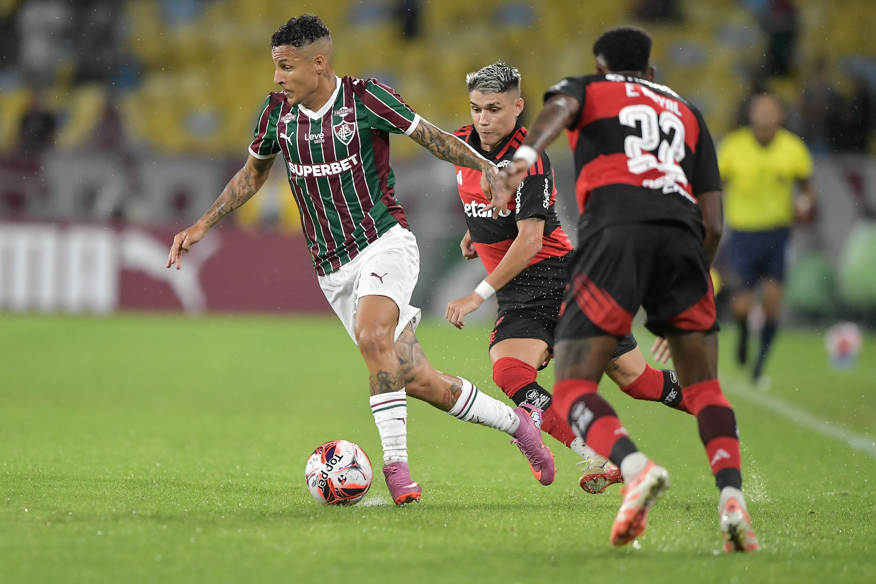 Fluminense enfrenta o Flamengo na final do Campeonato Carioca. Foto: Thiago Ribeiro/AGIF