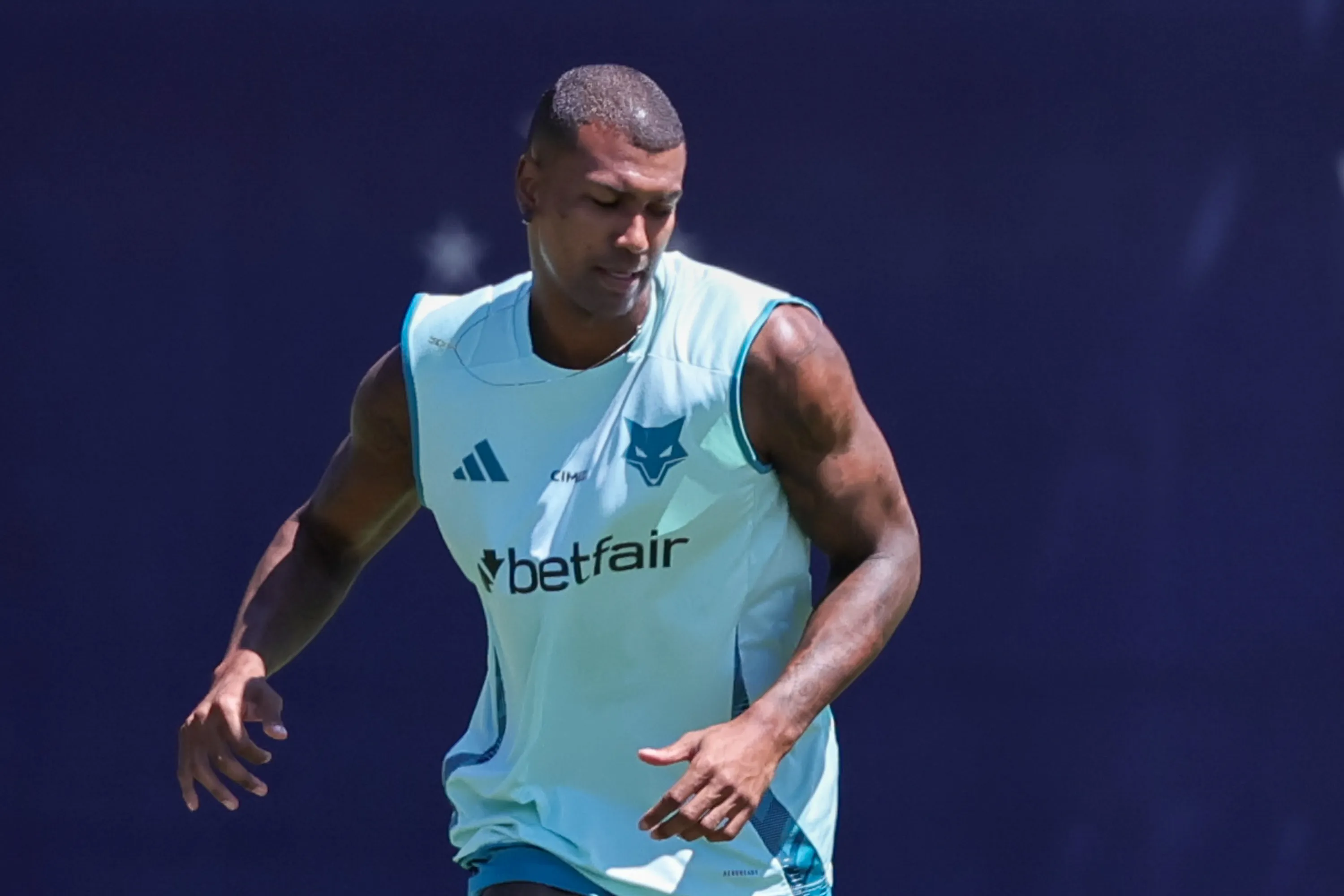 Wallace jogador do Cruzeiro durante treino no Centro de Treinamento CT Toca II. Foto: Gilson Lobo/AGIF