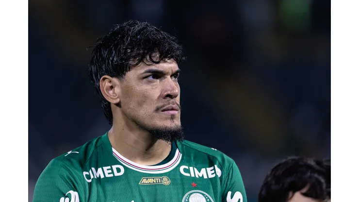Gustavo Gomez jogador do Palmeiras durante partida contra o Fluminense no estadio Arena Barueri pelo campeonato Brasileiro A 2026. Foto: Ettore Chiereguini/AGIF