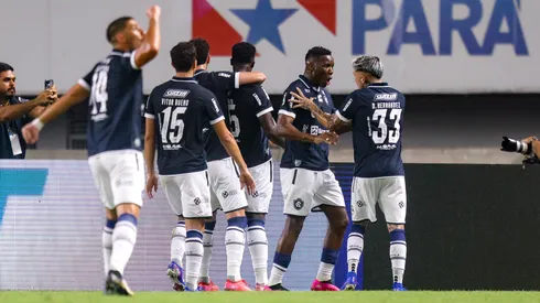 Joao Pedro jogador do Remo comemora seu gol durante partida contra o Mirassol no estadio Mangueirao pelo campeonato Brasileiro A 2026. Foto: Fernando Torres/AGIF