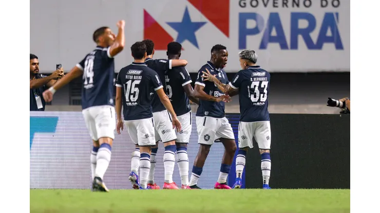 Joao Pedro jogador do Remo comemora seu gol durante partida contra o Mirassol no estadio Mangueirao pelo campeonato Brasileiro A 2026. Foto: Fernando Torres/AGIF
