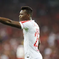 Paulão, ex-Internacional, anuncia aposentadoria