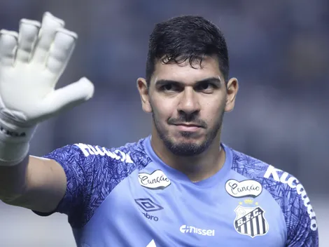 Corinthians avalia João Paulo, goleiro do Santos emprestado ao Bahia