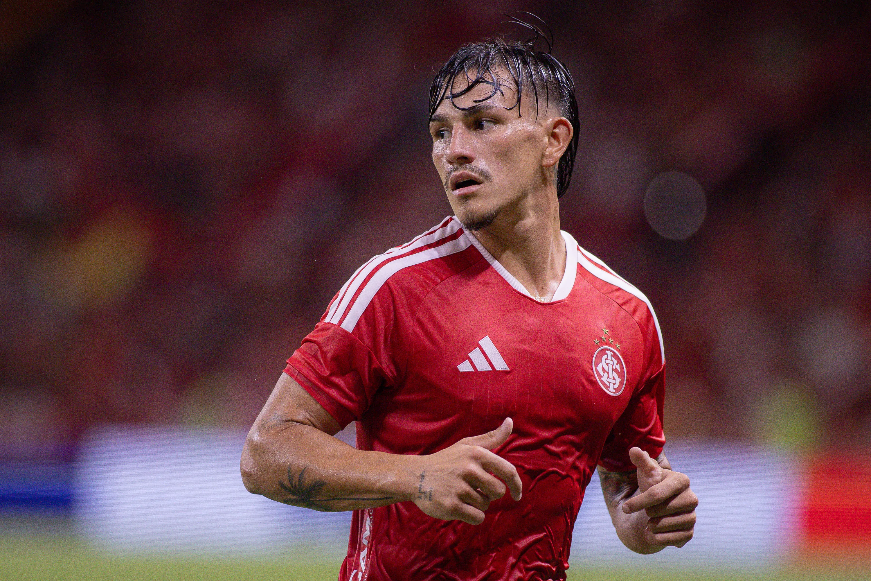 RS – PORTO ALEGRE – 12/02/2026 – BRASILEIRO A 2026, INTERNACIONAL X PALMEIRAS – Alexandro Bernabei jogador do Internacional durante partida contra o Palmeiras no estadio Beira-Rio pelo campeonato Brasileiro A 2026. Foto: Maxi Franzoi/AGIF