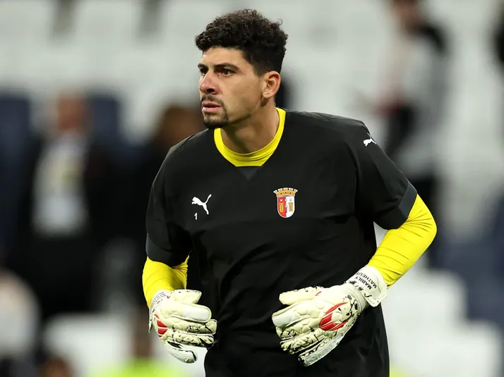 Após "não" de Matheus Magalhães, Botafogo vai procurar novo goleiro