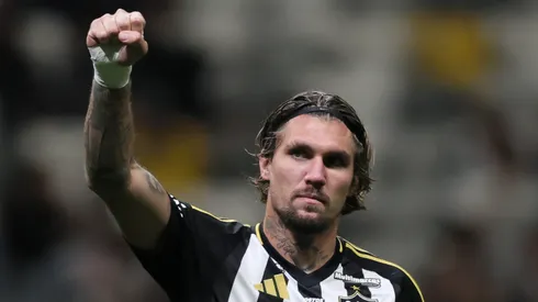 Lyanco em campo pelo Atlético-MG. Foto: Gilson Lobo/AGIF