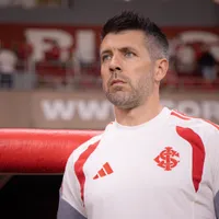 Inter de Pezzolano quer atravessar Botafogo para ter Lucas Fasson no meio do ano