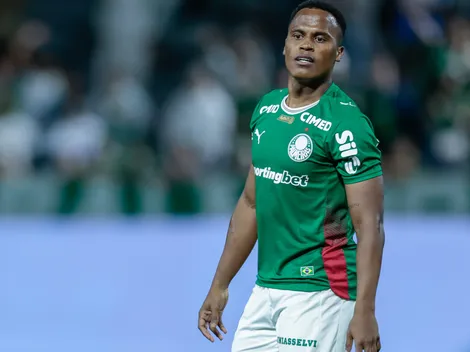 Torcida cobra titularidade de Jhon Arias no Palmeiras