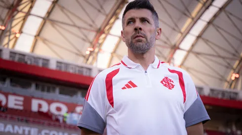 RS – PORTO ALEGRE – 21/01/2026 – GAUCHO 2026, INTERNACIONAL X INTERNACIONAL-SM – Paulo Pezzolano tecnico do Internacional durante partida contra o INTER-SM no estadio Beira-Rio pelo campeonato Gaucho 2026. Foto: Maxi Franzoi/AGIF
