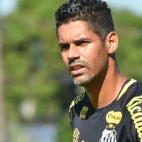 Aderlan aciona o Santos na Justiça cobrando R$ 7 milhões