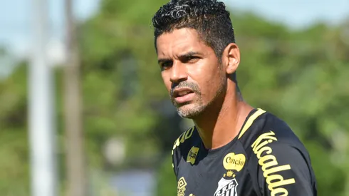 Aderlan, ex-jogador do Santos. Foto: Jota Erre/AGIF