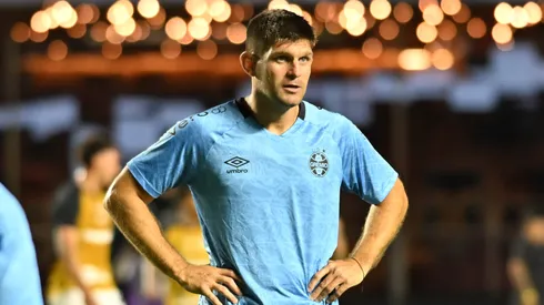 Kannemann não vem atuando no Grêmio