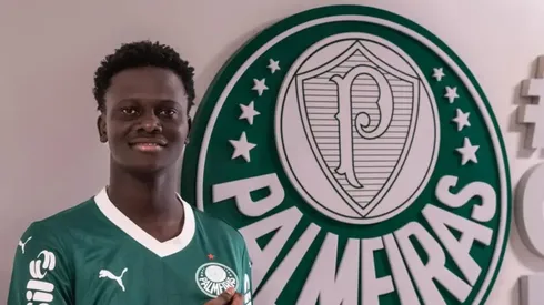 Koné Zie, zagueiro do Palmeiras. Foto: Guilherme Veiga