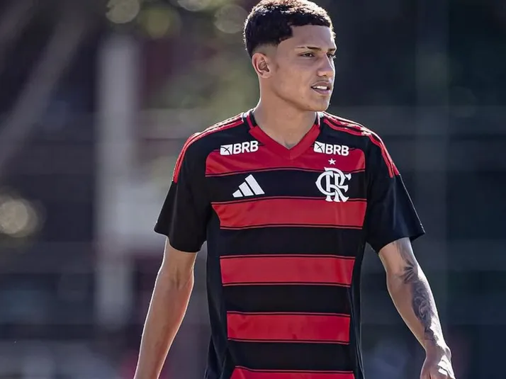 Bahia reforça sub-20 com campeão da base do Flamengo