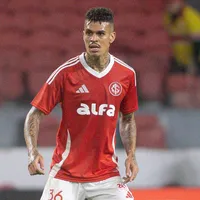 Richard segue fora dos planos do Internacional e vem treinando separado