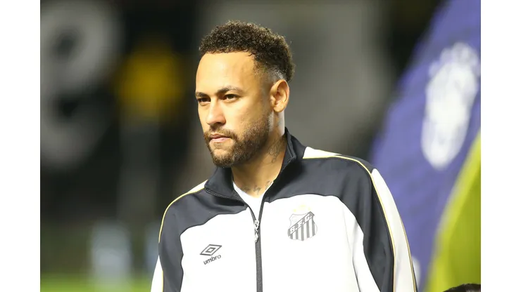 Neymar, atuando no Santos