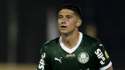 Emiliano Martínez jogador do Palmeiras durante partida contra o São Bernardo no estádio Primeiro de Maio pelo campeonato Paulista 2025. Foto: Anderson Romão/AGIF