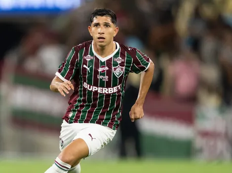 Savarino manda a real e projeta Fluminense x Flamengo