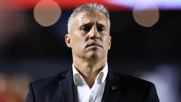 Hernan Crespo tecnico do Sao Paulo durante partida contra o Primavera no estadio Morumbi pelo campeonato Paulista 2026. Foto: Marcello Zambrana/AGIF