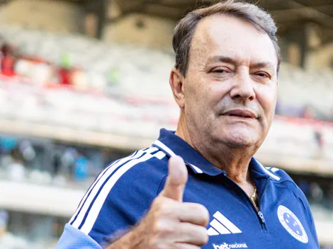 Pedrinho se encontra com torcida do Cruzeiro antes de final