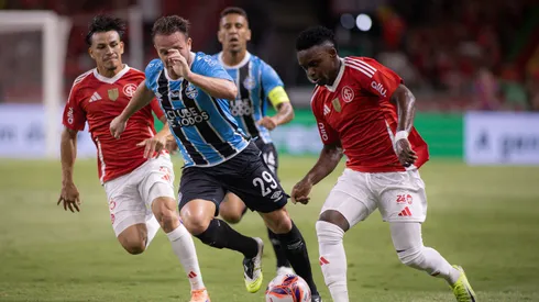 Internacional x Grêmio. Foto: Maxi Franzoi/AGIF