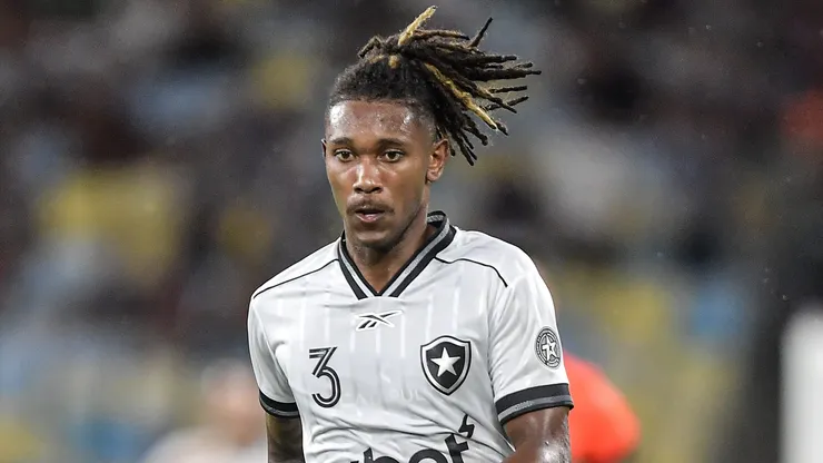Zagueiro do Botafogo, Ythallo valoriza conquista da Taça Rio
