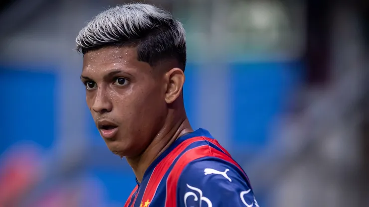 Erick Pulga comemora título conquistado pelo Bahia