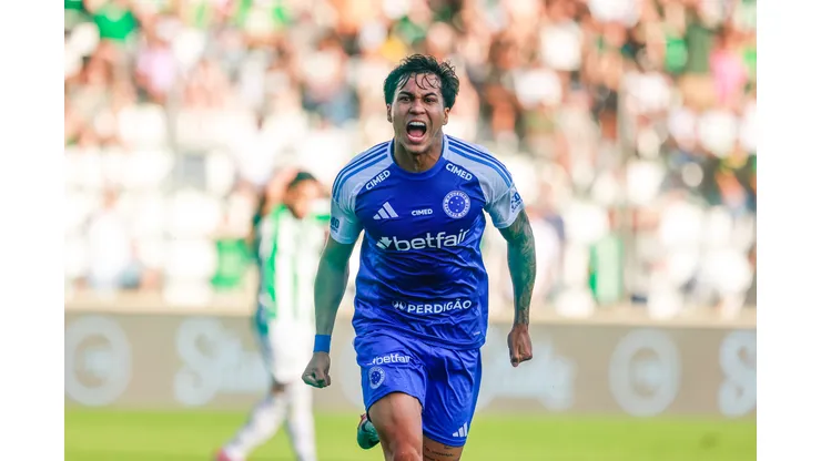 RS - CAXIAS DO SUL - 20/11/2025 - BRASILEIRO A 2025, JUVENTUDE X CRUZEIRO - Kaio Jorge jogador do Cruzeiro comemora seu gol durante partida contra o Juventude no estadio Alfredo Jaconi pelo campeonato Brasileiro A 2025. Foto: Luiz Erbes/AGIF