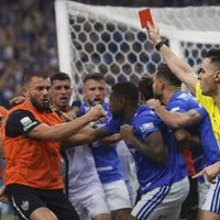 Cruzeiro x Atlético-MG: Súmula confirma 11 expulsões de jogadores do Galo após confusão no clássico