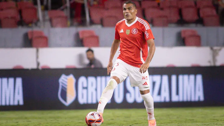 Gabriel Mercado jogador do Internacional durante partida contra o [EQUIPE 2] no estadio Beira-Rio pelo campeonato Gaucho 2026.