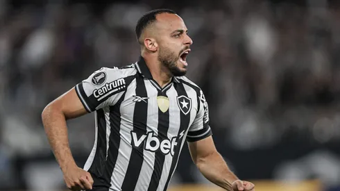 Arthur Cabral, atacante do Botafogo