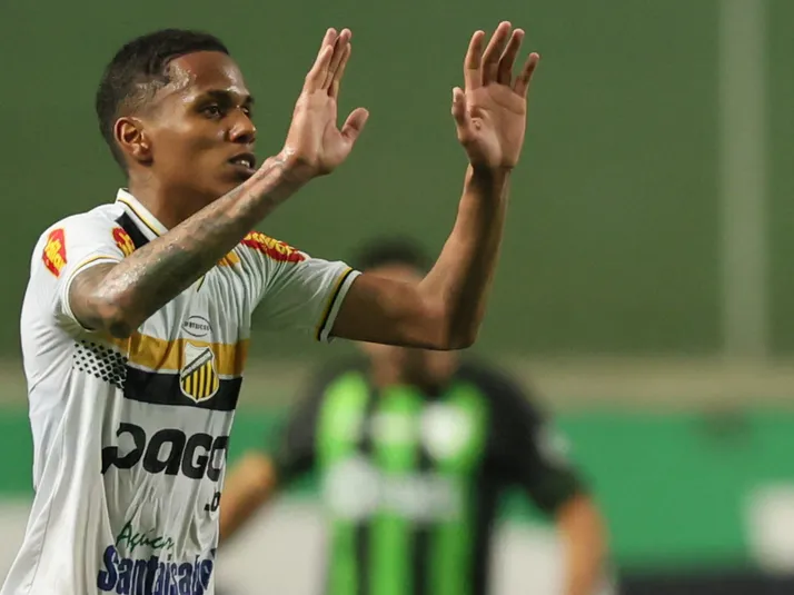 Athletico-PR faz proposta por Dantas, destaque do Novorizontino