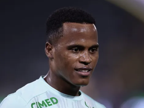 Jhon Arias elogia Abel Ferreira após título do Palmeiras