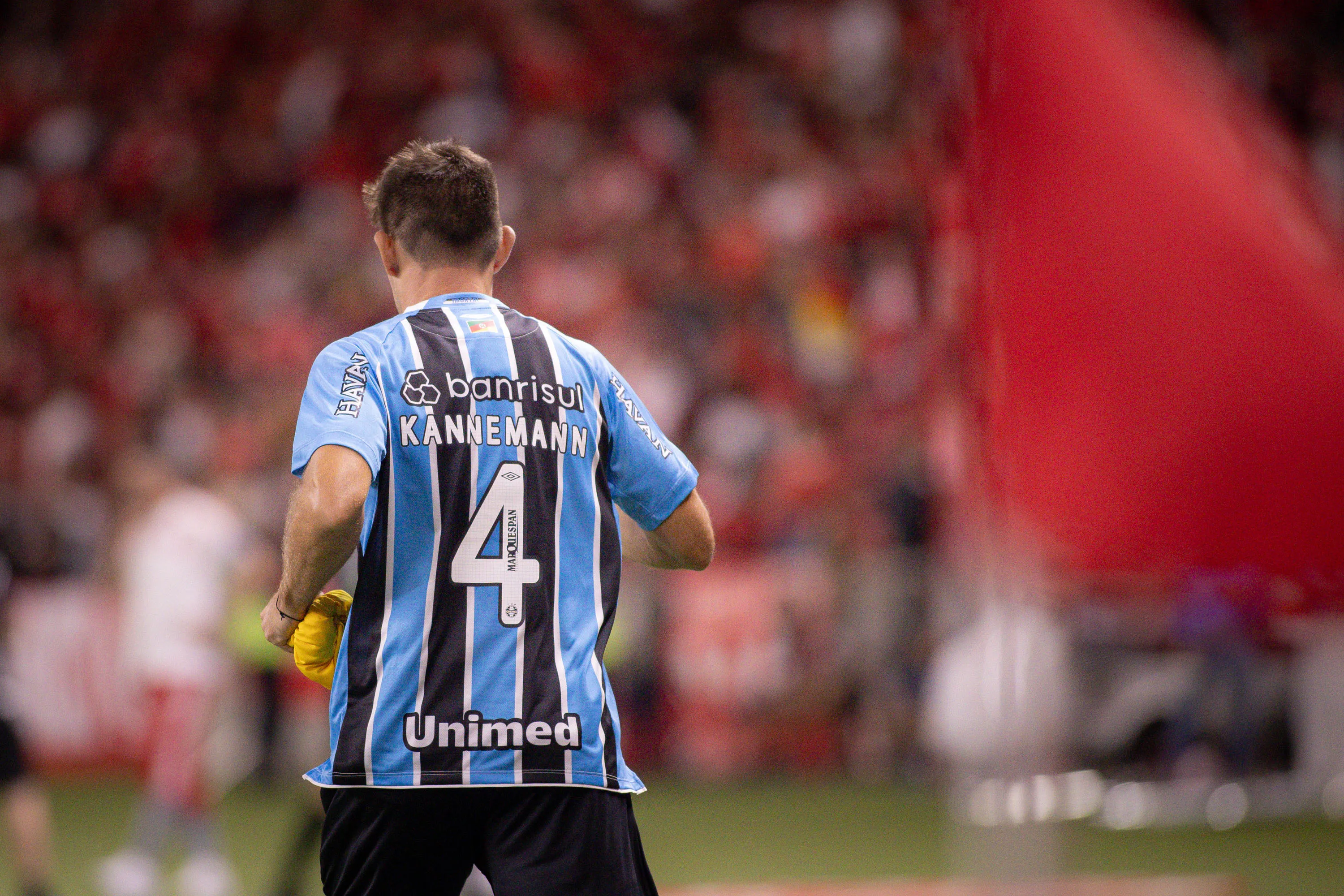 Kannemann em campo pelo Grêmio contra o Inter na final do Gauchão. Foto: Maxi Franzoi/AGIF