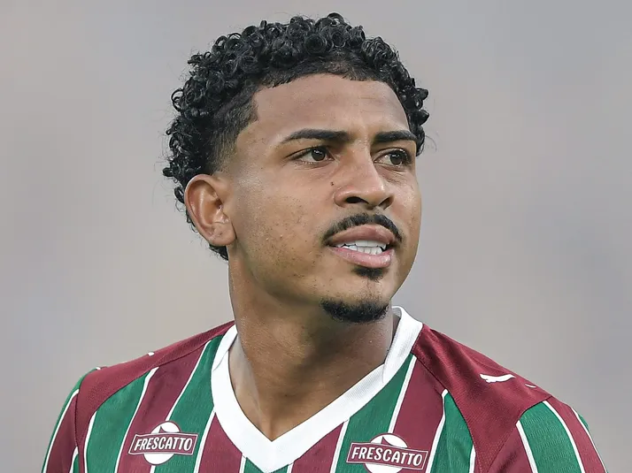 John Kennedy vive novo jejum no Fluminense