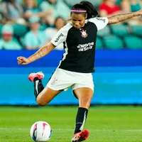 Vic Albuquerque celebra volta do Corinthians à Fazendinha