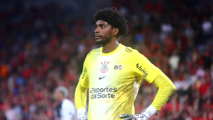 Hugo Souza, goleiro do Corinthians. Foto: Gabriel Machado/AGIF