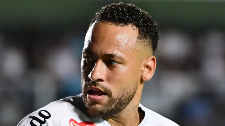 Neymar Jr. jogador do Santos durante partida contra o Velo Clube no estadio Vila Belmiro pelo campeonato Paulista 2026. Foto: Jota Erre/AGIF