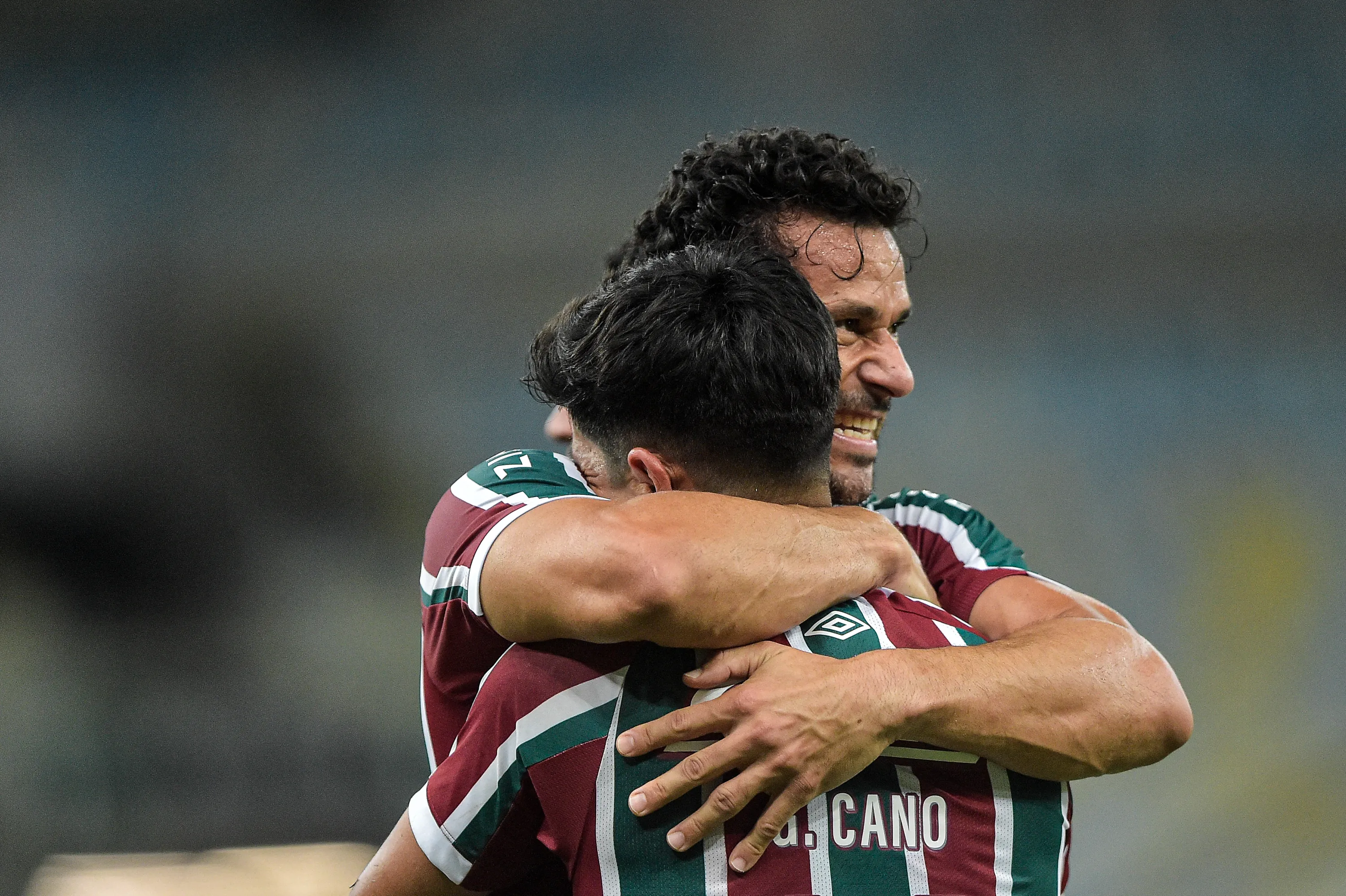 Fred jogador do Fluminense comemora seu gol com German Cano jogador da sua equipe durante partida contra o Vila Nova-GO no estadio Maracana pelo campeonato Copa do Brasil 2022. Foto: Thiago Ribeiro/AGIF