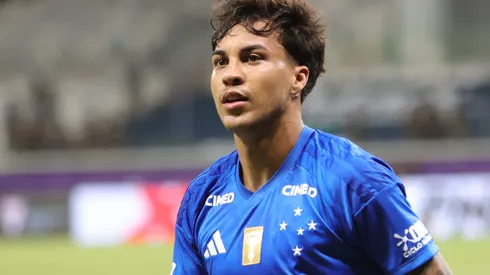 – Kaio Jorge jogador do Cruzeiro comemora seu gol durante partida contra o Atletico no estadio Mineirao pelo campeonato Mineiro 2026. Foto: Gilson Lobo/AGIF
