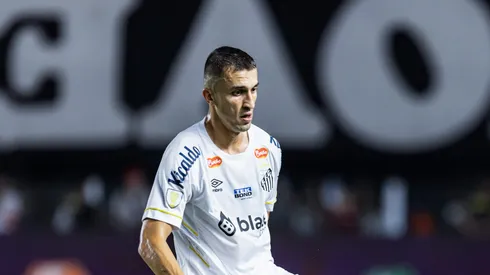 João Schmidt, jogador do Santos
