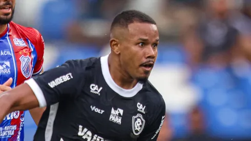 Freitas jogador do Remo durante partida contra o Bragantino-PA no estádio Mangueirão pelo campeonato Paraense 2026. Foto: Fernando Torres/AGIF
