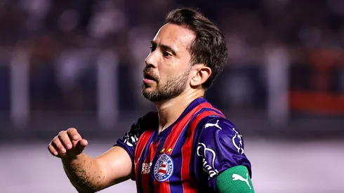 Everton Ribeiro jogador do Bahia durante partida contra o Corinthians no estadio Vila Belmiro pelo campeonato Brasileiro A 2026. Foto: Fabio Giannelli/AGIF
