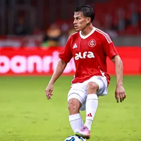 Bernabei se cobra após falhar novamente em derrota do Internacional