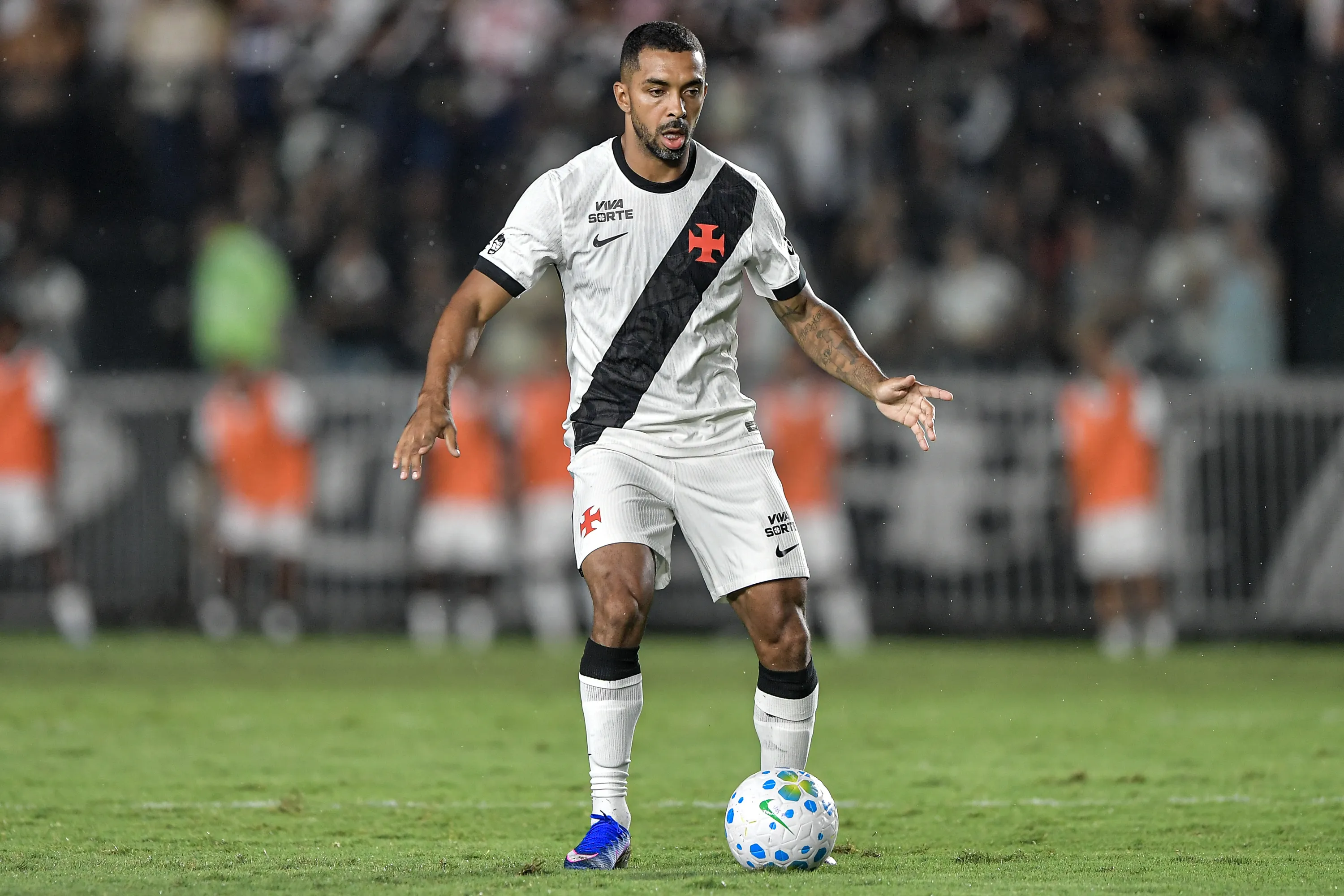 RJ – RIO DE JANEIRO – 11/02/2026 – BRASILEIRO A 2026, VASCO X BAHIA – Paulo Henrique jogador do Vasco durante partida contra o Bahia no estadio Sao Januario pelo campeonato Brasileiro A 2026. Foto: Thiago Ribeiro/AGIF